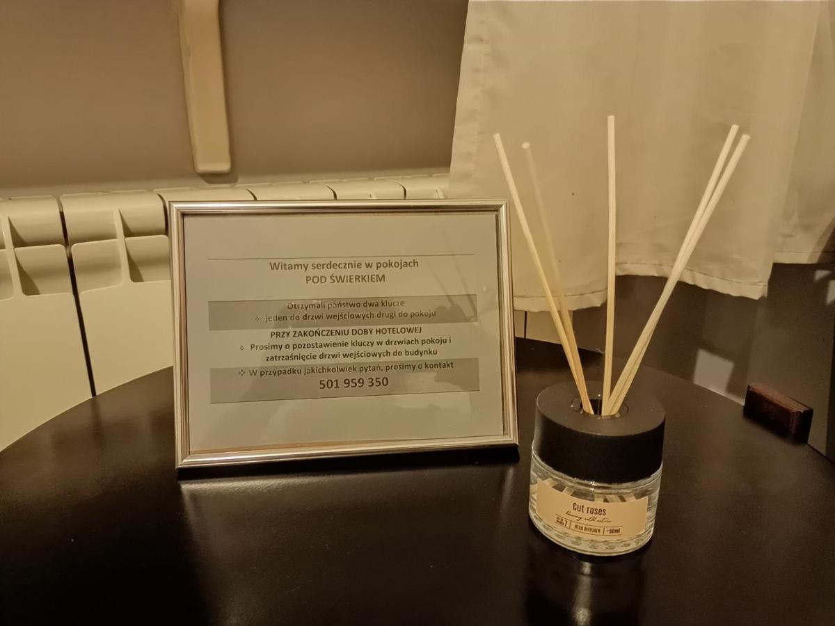 Pokoje Pod Swierkiem Swarzędz Kültér fotó
